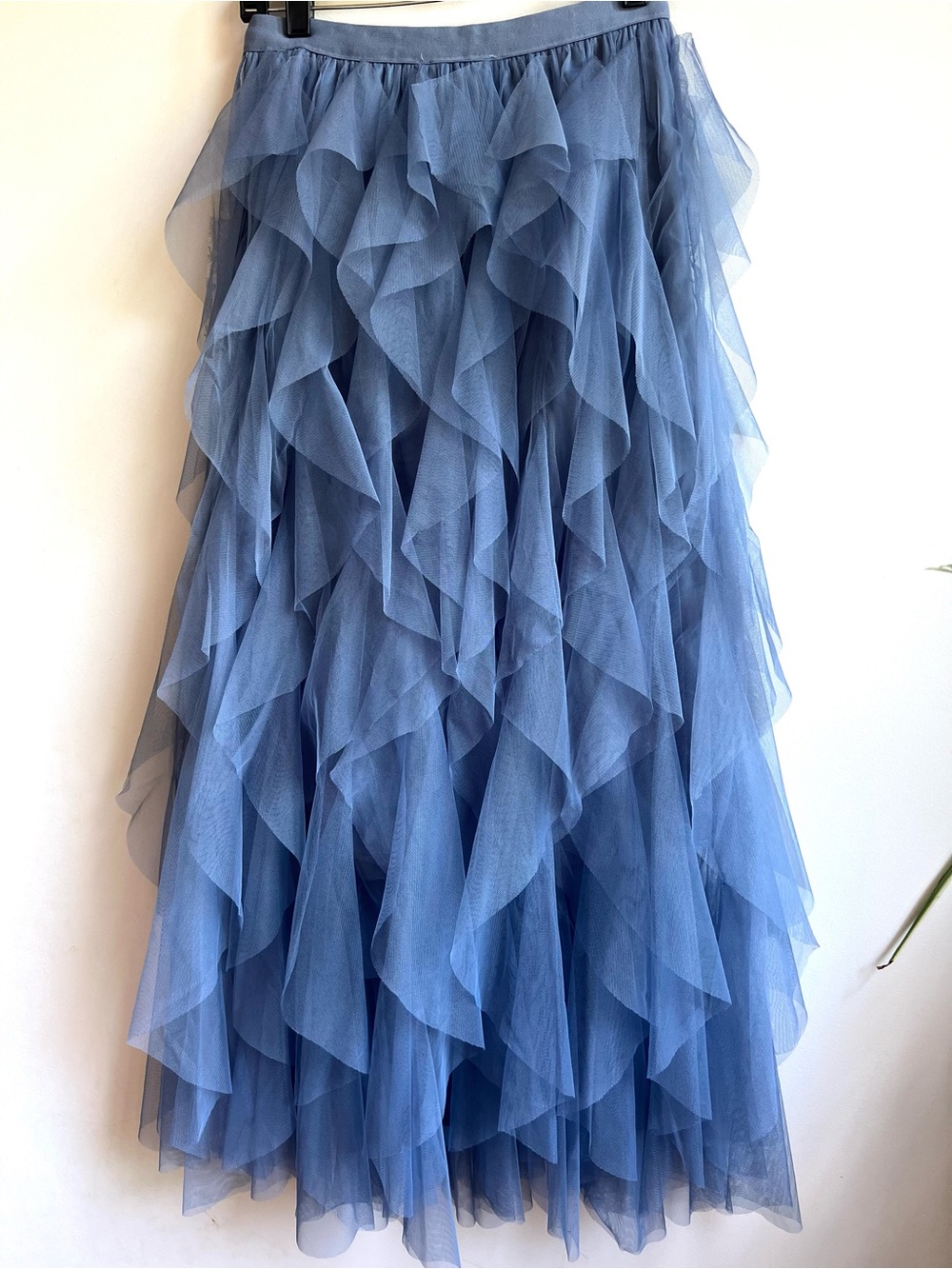 SoHo Apparel Formal Feminine Elegant Blue Tulle Tiered Ruffle Maxi Skirt Size M - Picture 6 of 9
